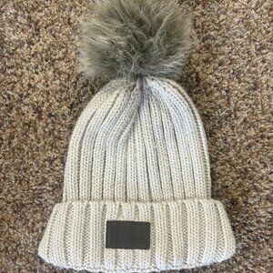 Under Armour Winter Tossle Hat - Women's OS - 1925